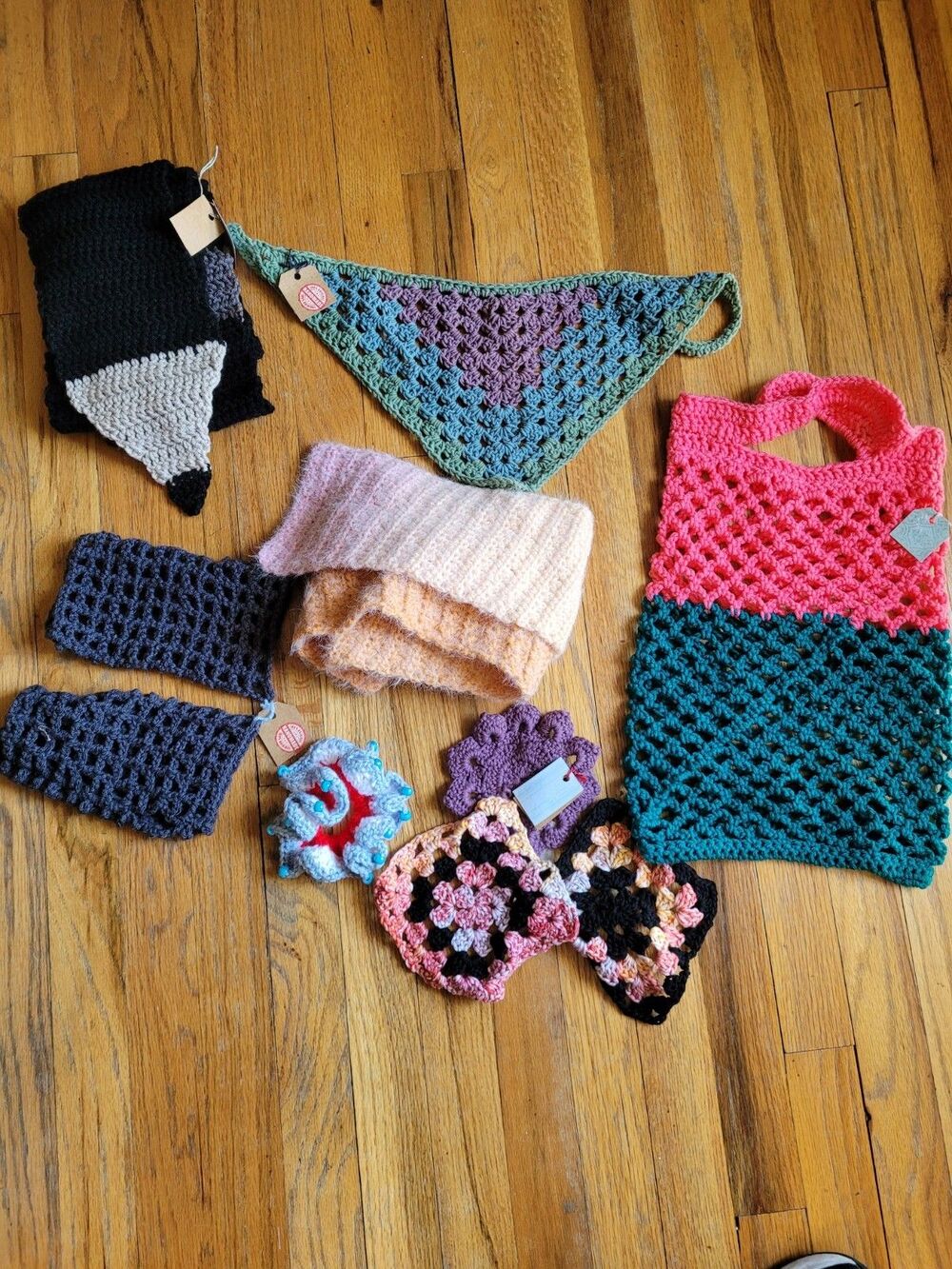 Handmade Crochet Bundle of 7 Piece Includes Scarves Bag Bandana and More NWT New